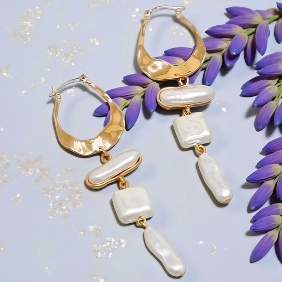 🆕️Gold Pearl Drop Earrings, Statement Dangle Earrings, Boho Chic Bridal Jewelry - Picture 6 of 14